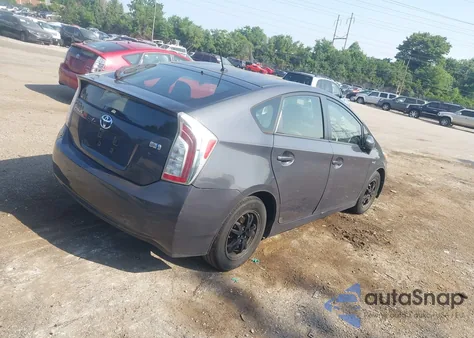 2012 Toyota Prius Two z USA, uszkodzony, nr VIN JTDKN3DUXC5447242